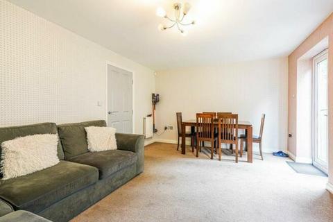 4 bedroom end of terrace house for sale, Hallbridge Gardens, Bolton, Greater Manchester, BL1 8UT