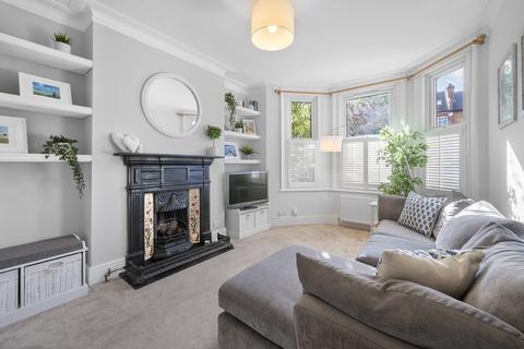 1 bedroom flat to rent, Revelstoke Road, SW18