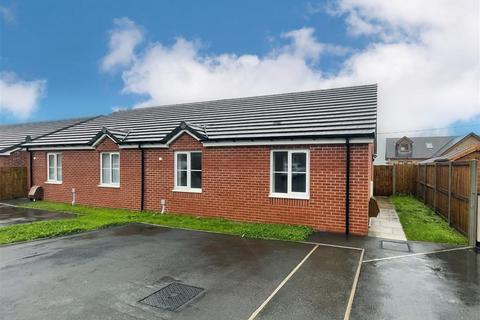 2 bedroom semi-detached bungalow for sale, Clos Yr Ysgol, Clyne, Neath