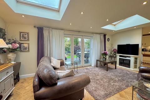 5 bedroom detached house for sale, Old Walcot, Swindon SN3