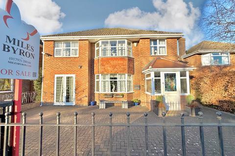 5 bedroom detached house for sale, Old Walcot, Swindon SN3