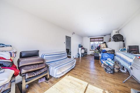 43 Rancliffe Gardens, London, SE9 6JZ