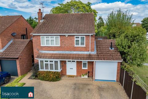 4 bedroom detached house for sale, Ashridge Drive, Bricket Wood AL2