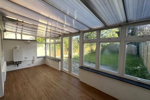 24 Hurstdene Avenue, Staines-upon-thames, TW18 1JQ