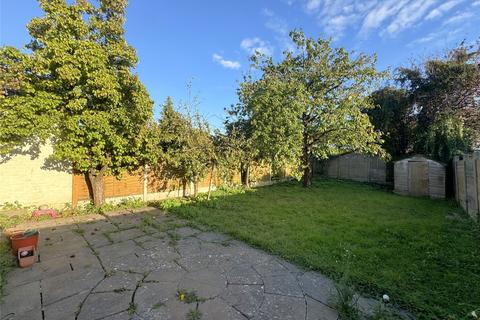 24 Hurstdene Avenue, Staines-upon-thames, TW18 1JQ