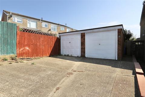 3 bedroom terraced house for sale, Sandpiper Road, Ipswich, Suffolk, IP2