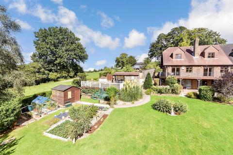 4 bedroom link detached house for sale, Parrock Lane, Colemans Hatch, East Sussex