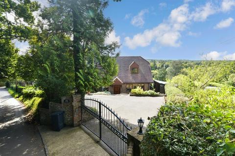 4 bedroom link detached house for sale, Parrock Lane, Colemans Hatch, East Sussex