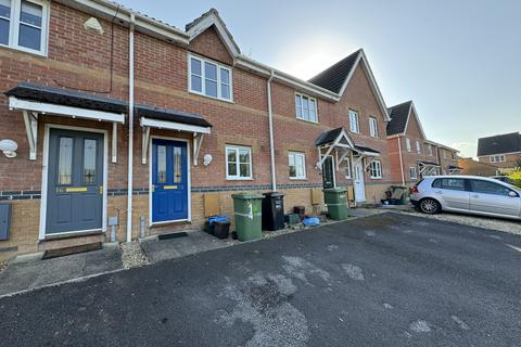 2 bedroom house to rent, Moorland Road, Street, Somerset