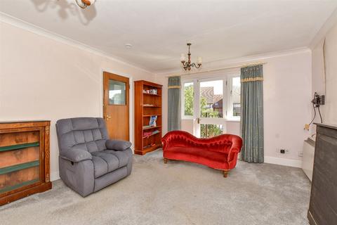 2 bedroom apartment for sale, School Hill, Lamberhurst, Tunbridge Wells, Kent