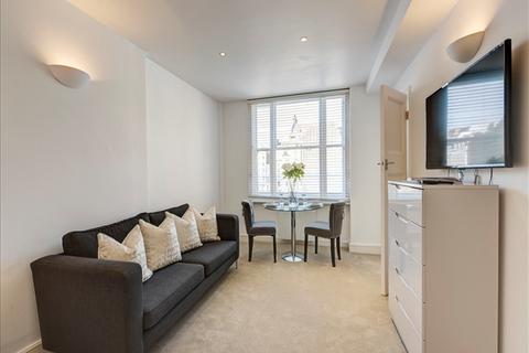 Studio to rent, 39 Hill Street, London W1J