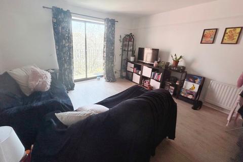 1 bedroom flat for sale, Weaver Court, Montonmill Gardens, Eccles, M30