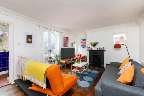 2 bedroom semi-detached house for sale, St. Michaels Court, Keere Street, Lewes, East Sussex, BN7 1TZ