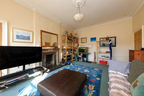 3 bedroom flat for sale, 16 (Flat 3) Comely Bank, Edinburgh, EH4 1AL