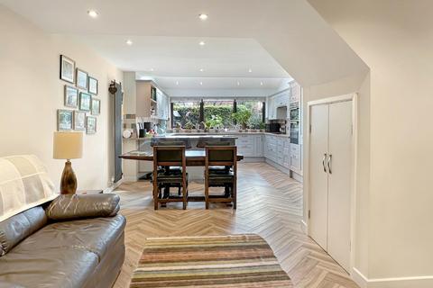 13 Fairway, Girton, Cambridge, CB3 0QF