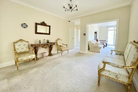 4 bedroom apartment for sale, Bath Hill Court, Bath Road, Bournemouth, BH1