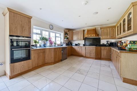 7 bedroom detached house for sale, Dukes Wood Drive, Gerrards Cross, Buckinghamshire