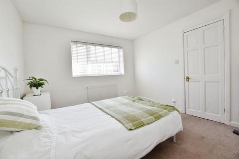 18 Sideland Close, Bristol, BS14 8LE