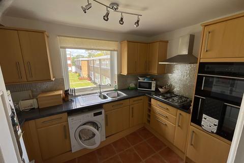 2 bedroom flat for sale, Bramber Square, Rustington, West Sussex