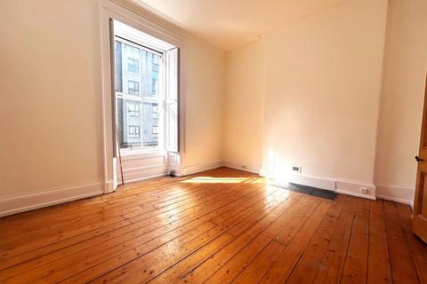 2 bedroom flat to rent, Duncan Place, Edinburgh, EH6