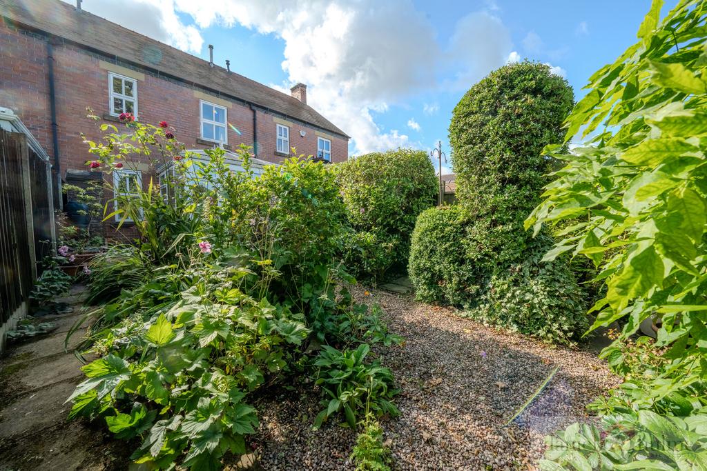 Compton Mews-39