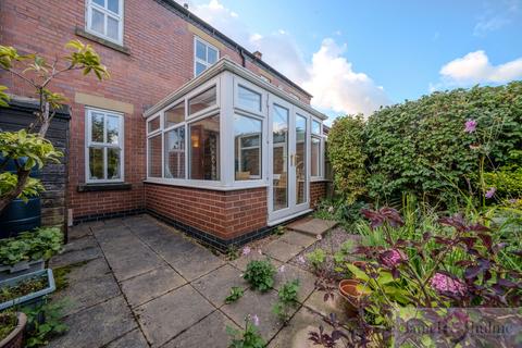 7 Compton Mews, Leek, ST13 5DE