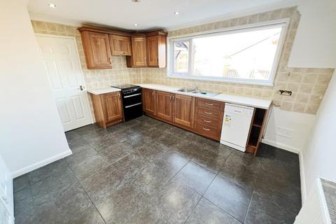 3 bedroom terraced house to rent, Lyne Road, Spennymoor