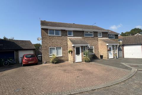 3 bedroom semi-detached house for sale, Kersey Road, Felixstowe IP11