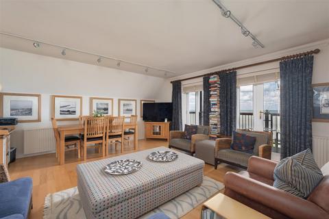 2 bedroom apartment for sale, Marine Parade, Tankerton, Whitstable