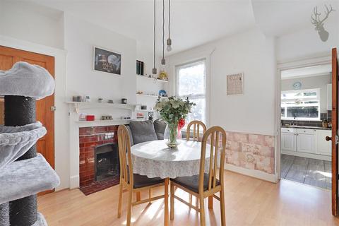 3 bedroom end of terrace house for sale, Westward Road, London E4