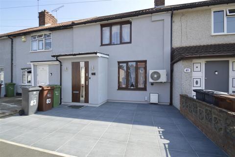 3 bedroom terraced house for sale, Keppel Road, Dagenham