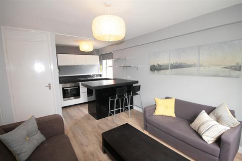 1 bedroom apartment to rent, Trident House, Granville Square