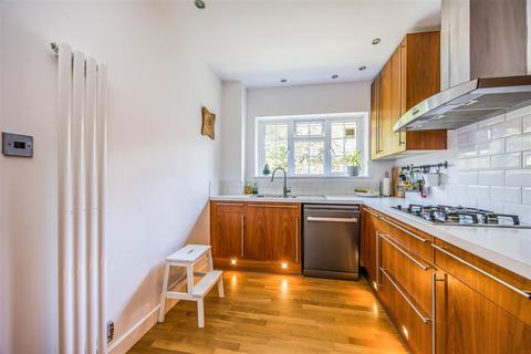 2 bedroom flat for sale, 9 Benellen Avenue, Bournemouth