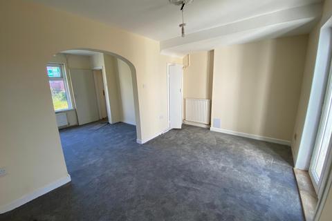 2 bedroom end of terrace house for sale, Greenwood Road, Neath, Neath Port Talbot.