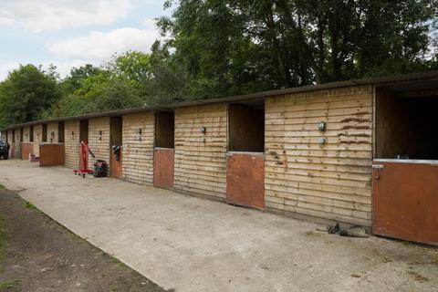 3 bedroom equestrian property for sale, Bolton Lane, Wilberfoss, York