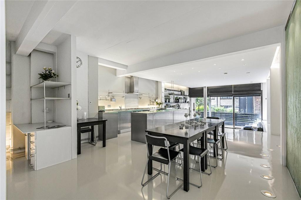 Kitchen Reception