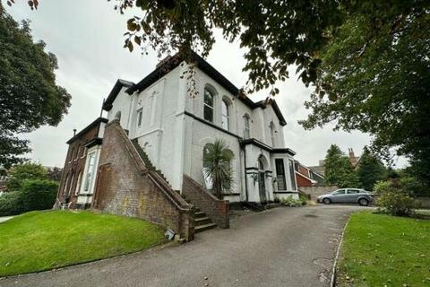 2 bedroom apartment to rent, First Floor Flat, Westcliffe House, Westcliffe Road, Southport, Merseyside, PR8