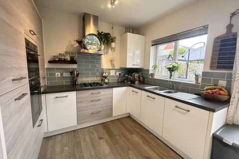 3 bedroom terraced house for sale, Heron Place, Dawlish, EX7