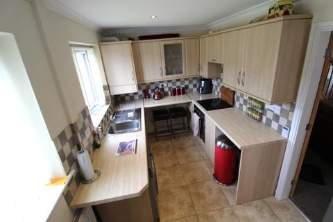 2 bedroom semi-detached house to rent, Main Street, Linton DE12