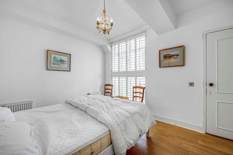 1 bedroom flat to rent, Harcourt Terrace, Chelsea SW10