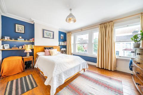 3 bedroom terraced house for sale, Ellora Road, Streatham