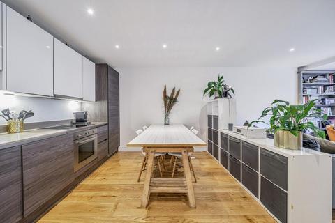 undefined, Gullivers Walk, Deptford, London, SE8