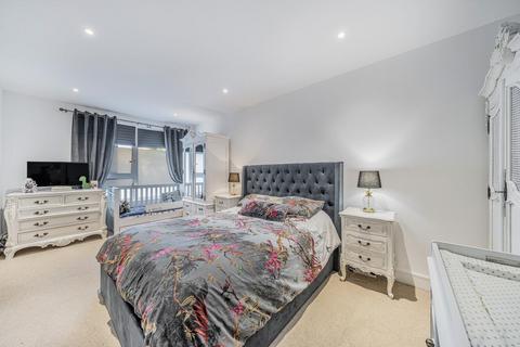 undefined, Gullivers Walk, Deptford, London, SE8