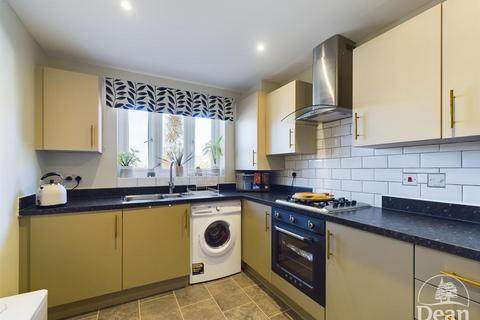 3 bedroom terraced house for sale, Sneyd Wood Road, Cinderford