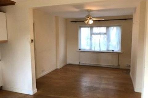 3 bedroom semi-detached house to rent, Kingshill Avenue, Northolt, Middlesex, UB5