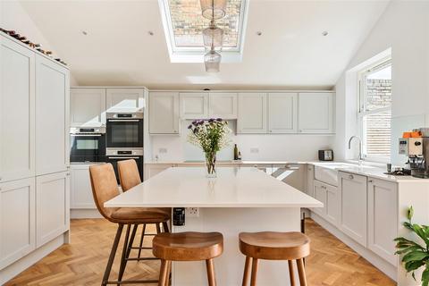 5 bedroom semi-detached house for sale, Cleaveland Road, Surbiton