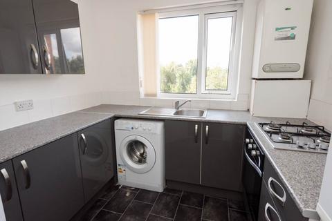 1 bedroom flat to rent, Lowther Court, Prestwich