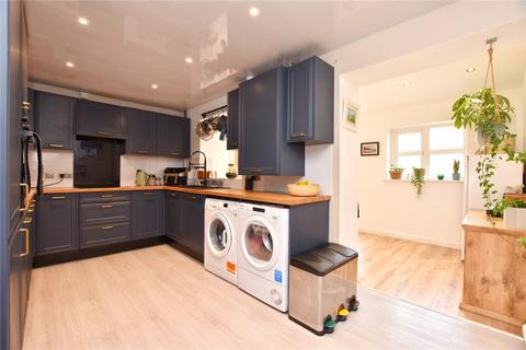 3 bedroom townhouse for sale, Holly Oak Gardens, Heywood, Greater Manchester, OL10