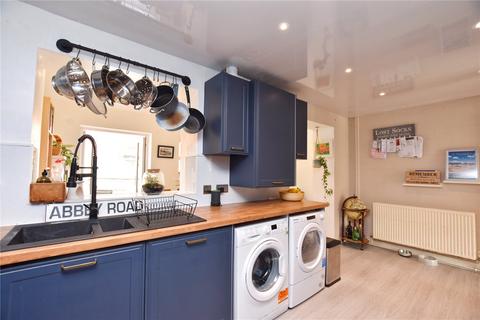 3 bedroom townhouse for sale, Holly Oak Gardens, Heywood, Greater Manchester, OL10