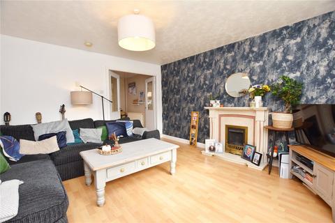 3 bedroom townhouse for sale, Holly Oak Gardens, Heywood, Greater Manchester, OL10